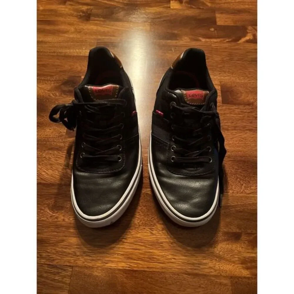 MENS LEVIS BLACK CANVAS/LEATHER  COMFORT‎ CASUAL SHOES SIZE 9 BLACK